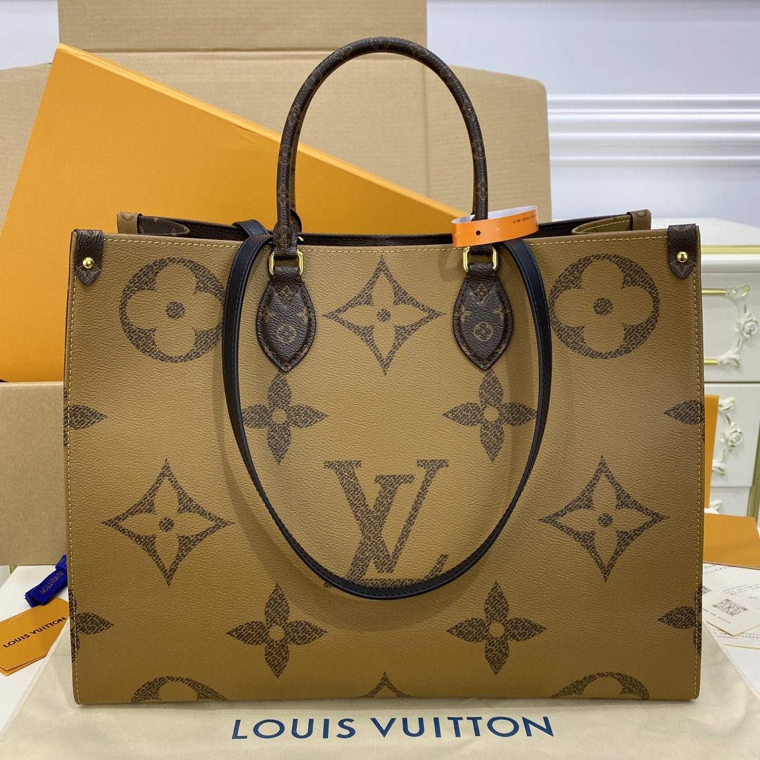 Louis Vuitton ONTHEGO GM Monogram Handbag M45320 